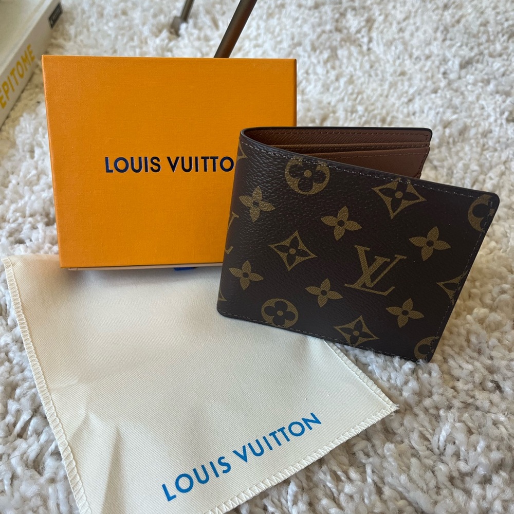 Louis Vuitton Brown Monogram Key Holder